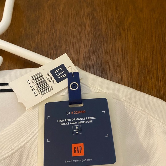 GAP Men’s white athletic fit shirt size XL - Picture 5 of 5